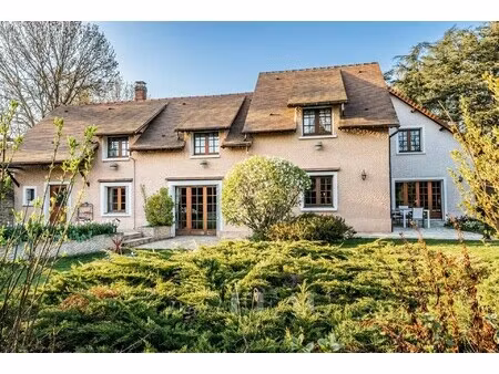 maison de luxe à vendre aux mesnuls : 893 000 € | 340m²