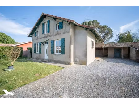 vente maison 5 pièces 112 m² à dax (40100)  223 650 €