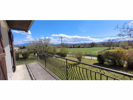 vente maison 3 pièces 77 m² à les abrets (38490)  223 000 €