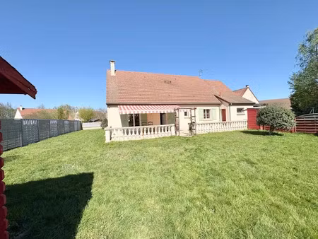 vente maison 5 pièces 96 m² à ruaudin (72230)  225 000 €