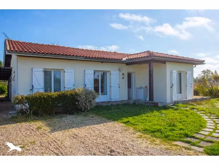 vente maison 6 pièces 110 m² à lalande-de-pomerol (33500)  236 700 €