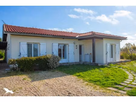 vente maison 6 pièces 110 m² à lalande-de-pomerol (33500)  239 625 €