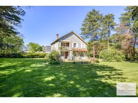 propriété de 184m2 haute goulaine 7 pièce(s) avec dépendances