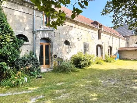maison longère de 7 pièce(s) 198 m2 -terrain 868 m² - dépendances