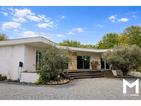 maison d'architecte avec piscine