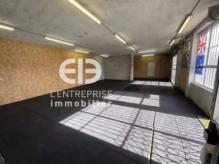 location entrepôt contes 06390 171m²