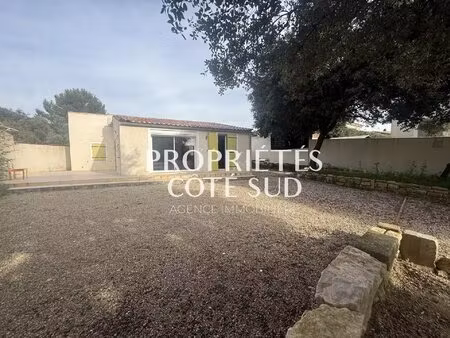 maison 97 m2 sur un terrain de 589 m2 les angles