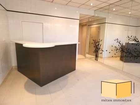 location local commercial 93m² chindrieux 73310