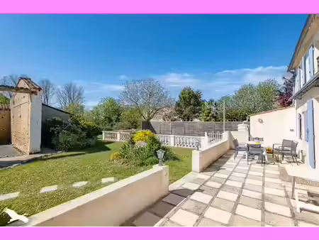 vente maison 6 pièces 222 m² à migré (17330)  265 500 €