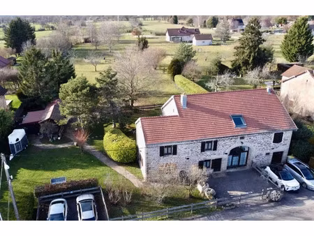 vente ferme 225 m² à lure (70200)  349 000 €