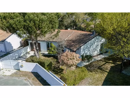 vente maison 4 pièces 90 m² à biscarrosse (40600)  370 000 €