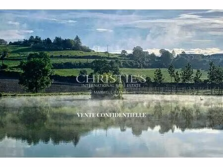 prestigieux château en vente pérignac  france