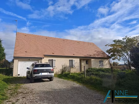 rully pavillon de 5 chambres avec garage et terrain agréable