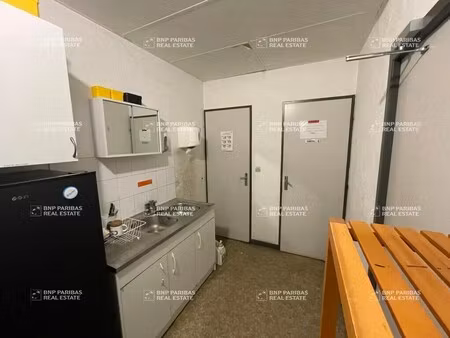 location local d’activités la motte-servolex 73290 308m²
