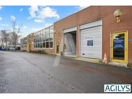 location local d'activités 294 m² à 2 426 m²
