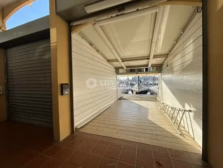 location commerce 40 m²