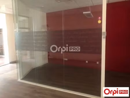 location commerce seclin 59113 282m²