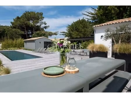 propriété exceptionnelle avec piscine de 15 mètres deux pas de la mer - les portes en ré