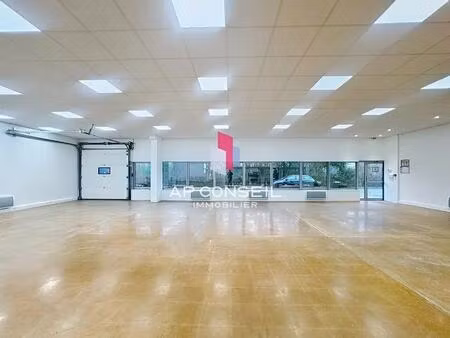 location local d’activités trappes 78190 375m²