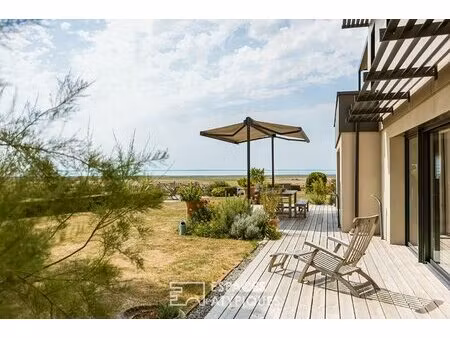 propriété contemporaine avec vue imprenable