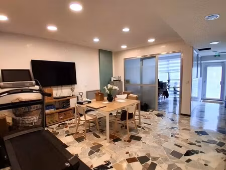 vente commerce 71 m²