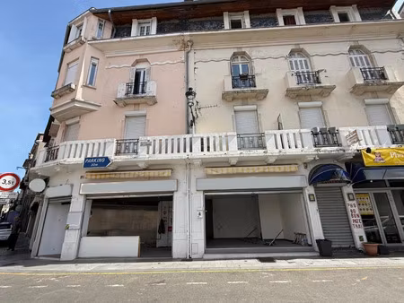 local professionnel à vendre lourdes 3 pièce(s) 67m2 129 500€