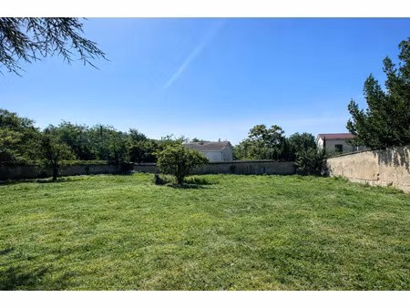 vente terrain 800 m² collonges-au-mont-d’or (69660)
