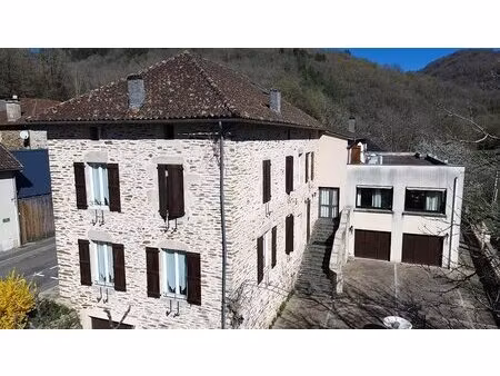 750 m² de potentiel pur ancien commerce emblématique