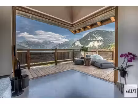panorama alpin et art de vivre dans ce chalet d'architecte à courchevel village