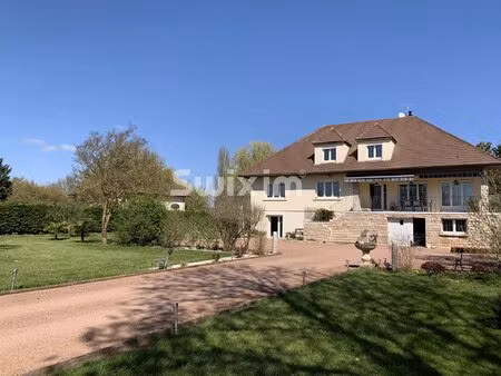 grande maison familiale entierement renovee