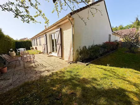 maison d'exception à vendre à vauréal - 6 pièces  120 m² sur terrain de 503 m²