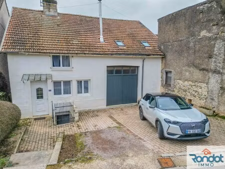 maison 5 pièces/4 chambres 110 m2 terrain 688 m2
