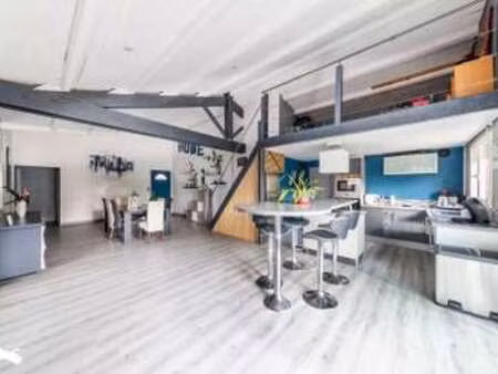 vente maison au poiré-sur-vie (85170) : à vendre / 145m² le poiré-sur-vie
