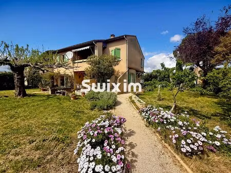 confortable maison 5 chambres et grand jardin !