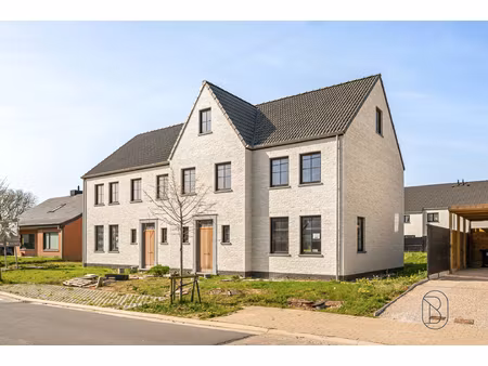 huis te koop in desselgem met 4 slaapkamers