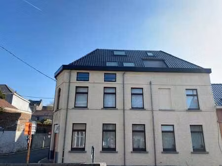 appartement duplex avec terrasse sur le toit au centre