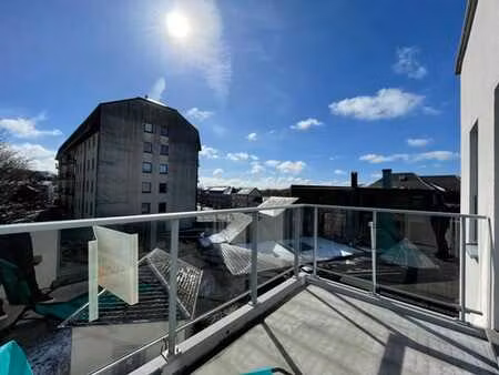 agenda complet- appartement 2 chambres en plein centre de li