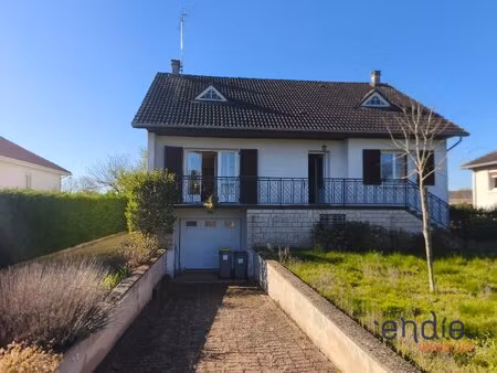 maison de 6 pièces (120 m²) à vendre à cosne d'allier