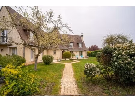 maison de luxe à vendre à vendeville