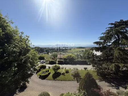 maison de luxe à vendre à grilly