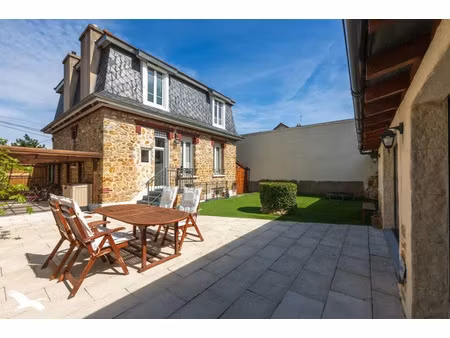 vente maison 7 pièces 190 m² à eaubonne (95600)  599 000 €