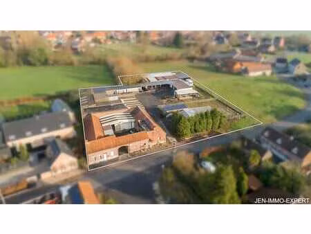 un corps de ferme aux possibilités infinies : habiter  explo