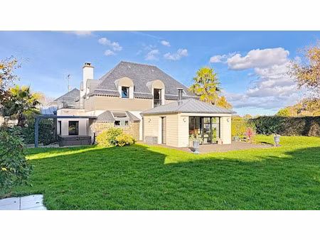 vente maison 9 pièces 252 m² à dinard (35800)  1 164 800 €