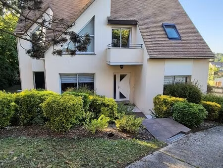 maison de luxe à vendre dans le quartier ouest