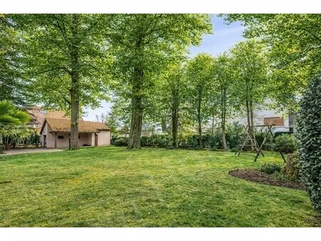 villa de luxe à vendre dans le quartier plateau de cazes