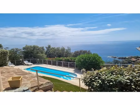vente villa 6 pièces 175 m² à les issambres (83380)  1 349 000 €