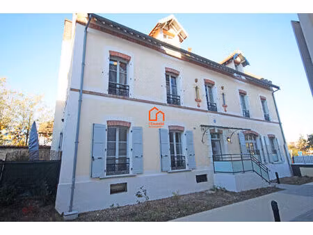 appartement verneuil sur seine 1 pièce(s) 33 m2