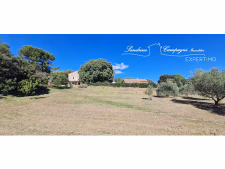 corps de ferme de 1804 et villa de 1960 vue imprenable du luberon au alpilles