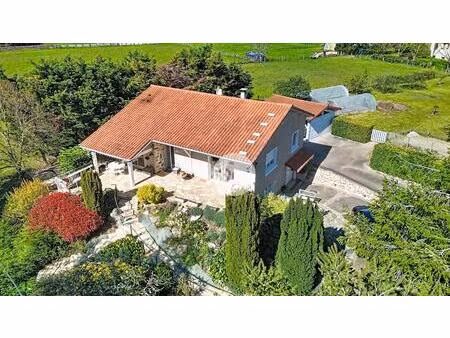 vente maison 4 pièces 151 m² chabanière (69440)