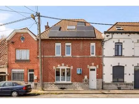 grande maison 7 chambres au cœur de bruyelle